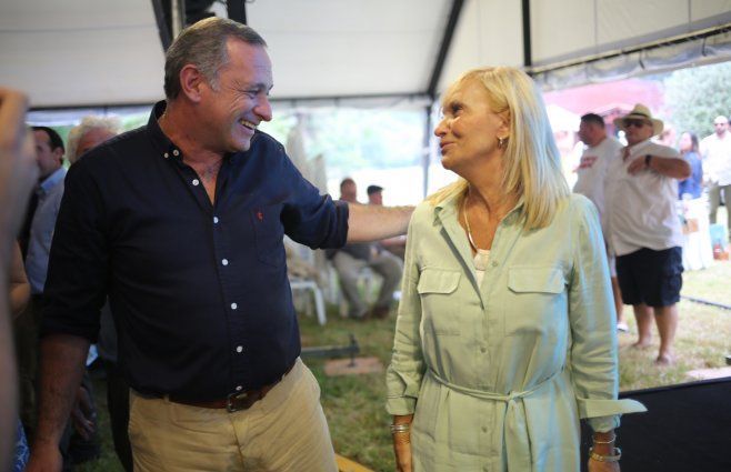 Álvaro Delgado y Beatriz Argimón en el encuentro de Todos, La Paloma, sábado 28 de enero de 2023. Foto: FocoUy.