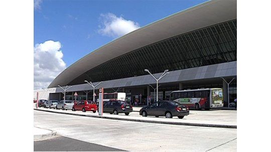 Operativa del Aeropuerto vuelve a la normalidad, tras las cenizas