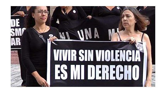mujeres de negro