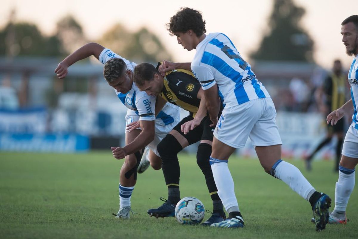 No iniciado: Peñarol - Cerro Largo por la Fecha 15