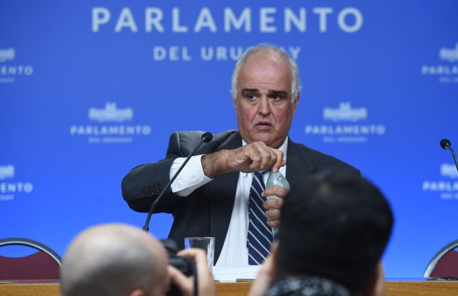 focouy penades gustavo 1300.JPG