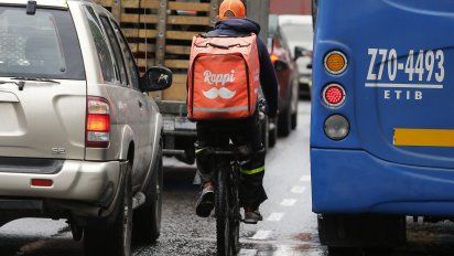 Repartidor de Rappi en las calles de Bogotá en octubre de 2018