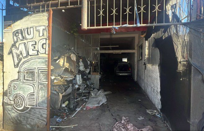 Foto: Subrayado. Taller en Nuevo París donde, según la Policía, desarman los autos robados.