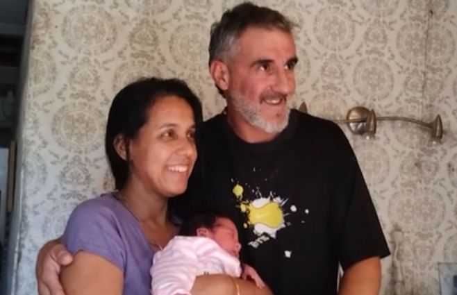 Padres-beba-Artigas-nacida-en-la-calle