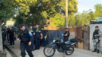 asesinaron a un hombre de 38 anos de un disparo en la cara en un pasaje del barrio 19 de abril