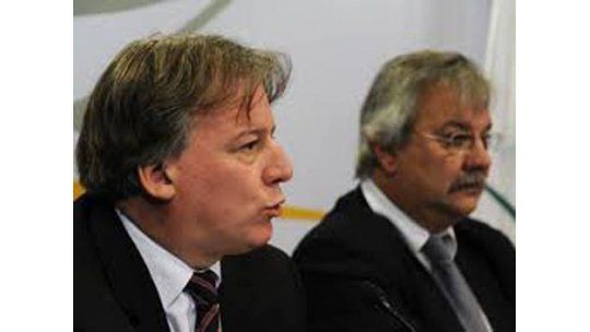 El ministro de Economía a los gritos con senadores de oposición