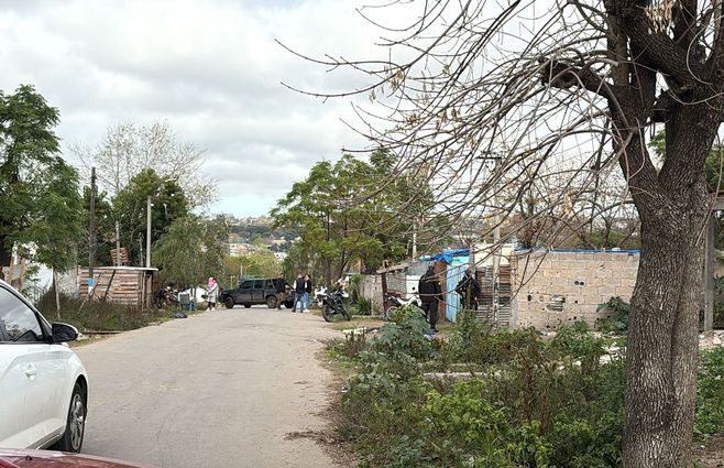 Hallan moto y detienen a un hombre a pocas cuadras.