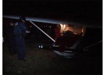 Aterrizaje forzoso detrás de una escuela en barrio Nuevo Capra