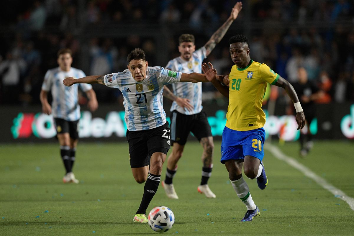Argentina clasifica a Catar-2022 al empatar con Brasil y favorecido por derrota de Chile