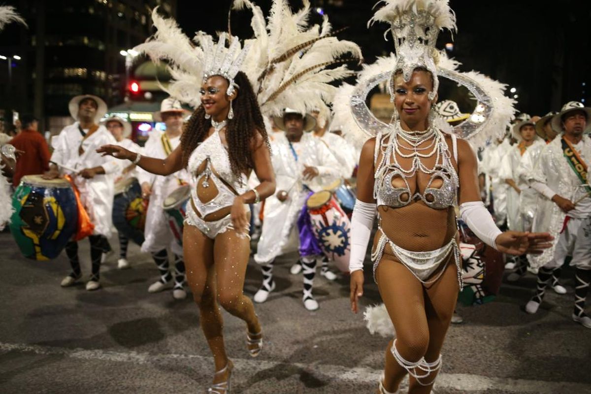 carnaval desfile inaugural 2023 foco uy (6).jpeg