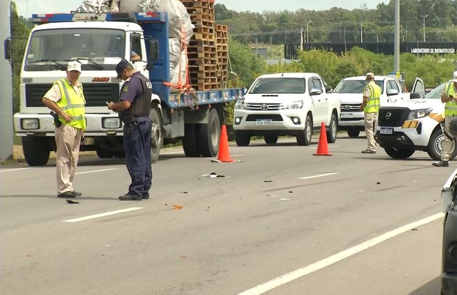 accidente-caminera-archivoa-accesos-montevideo