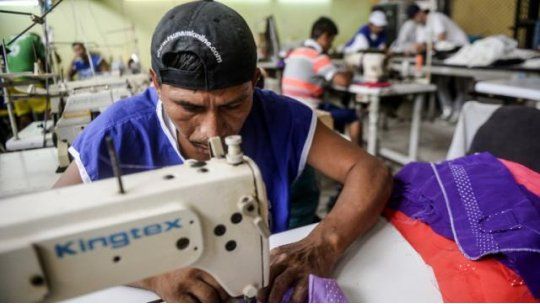 perú moda carcel