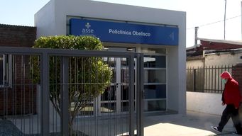 usuarios y funcionarios calificaron de muy dolorosa la muerte de bebe en policlinica de las piedras