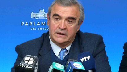 en el frente amplio dudan de la baja de delitos y citaran a larranaga al parlamento