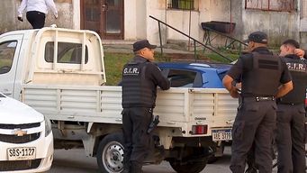 dos delincuentes detenidos por robo de un camion; los siguieron por el gps y las camaras de videovigilancia