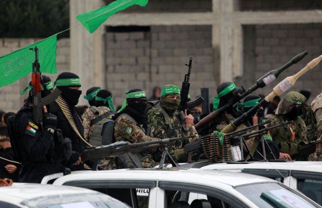 Miembros armados de Hamás. Foto: archivo AFP.