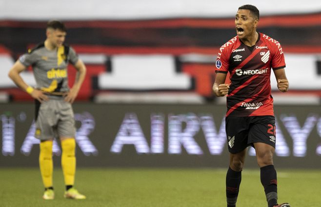 Rocha celebra su gol que cerró el partido como n Montevideo. El fin de semana había marcado dos goles a Gremio