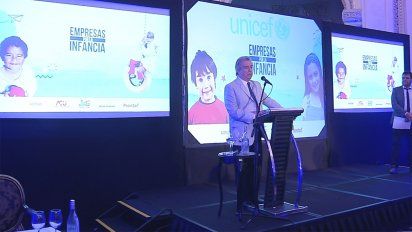 unicef distinguio a canal 10 por su compromiso con la infancia