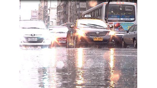 Meteorología cesó la advertencia naranja por lluvias y tormentas