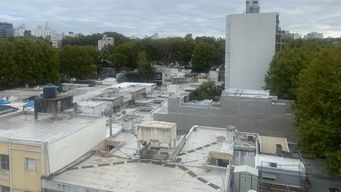 sabado templado a calido, ligeramente nublado y descenso de temperatura de noche