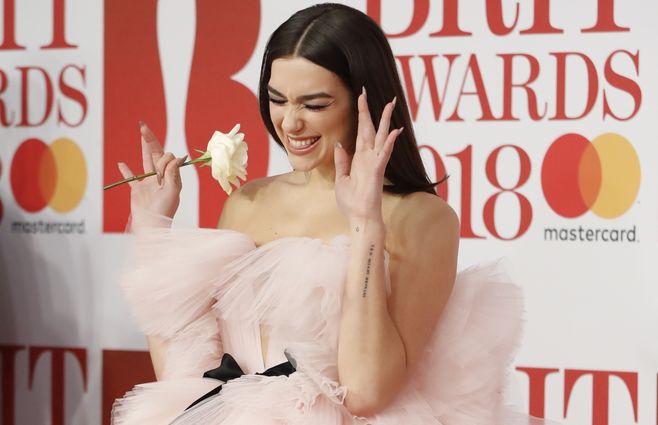 Dua Lipa Brit Awards