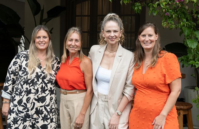 Gerenta general de Alcance, María Inés García, Claudia García, Miriam de Paoli, y gerenta de Experiencias de Servicios Alejandra García.