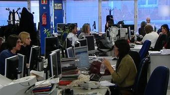 alta demanda laboral en verano aunque baja respecto a meses previos, segun consultora