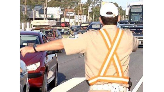Dos niños atropellados en Interbalnearia; uno de ellos está grave