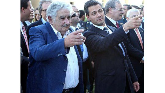 Mujica con Peña Nieto