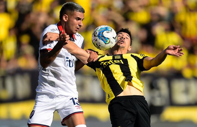 El clásico en el Campeón del Siglo. Foto: Foco UY
