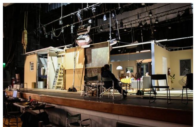 El set de filmación de la serie de TV Temporario en El Galpón