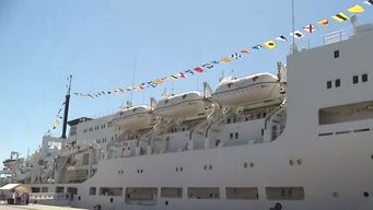 arribo a uruguay el buque sanitario chino; lazo sostuvo que es una muestra mas de la politica exterior del pais