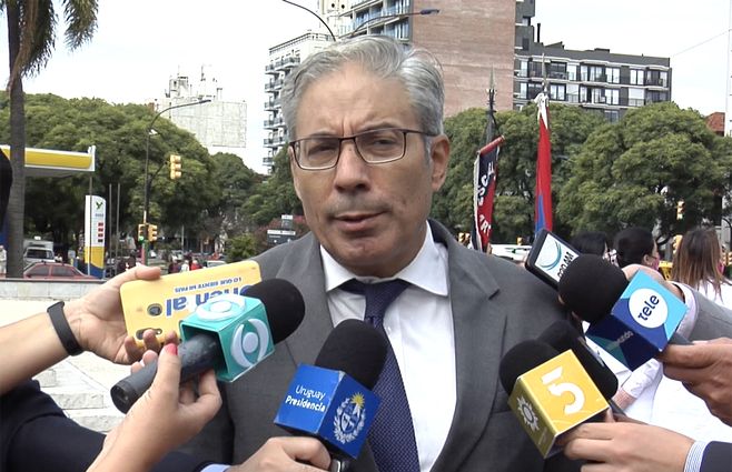 Robert Silva acto Varela.jpg