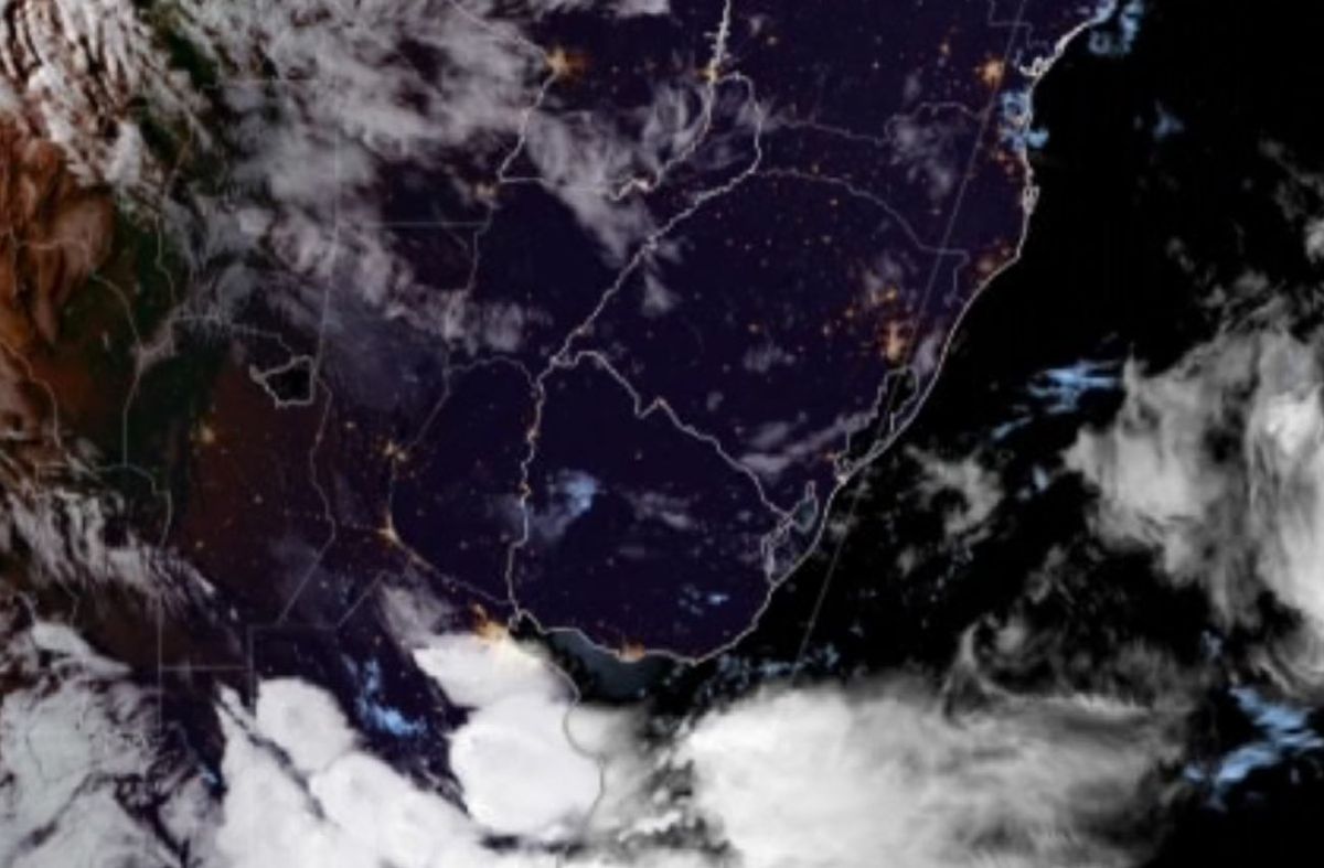 Nubel Cisneros anunció sistema frontal frío "muy complicado" con tormentas fuertes desde la noche de este miércoles