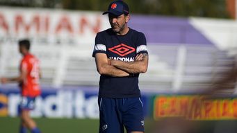 El Chino Recoba, DT de Nacional. Foto: FocoUy.