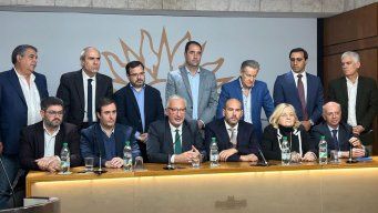 La oposición se vuelve a reunir por el caso Danza. Foto: reunión del 29 de octubre, cuando se decidió interpelar a Lustemberg.