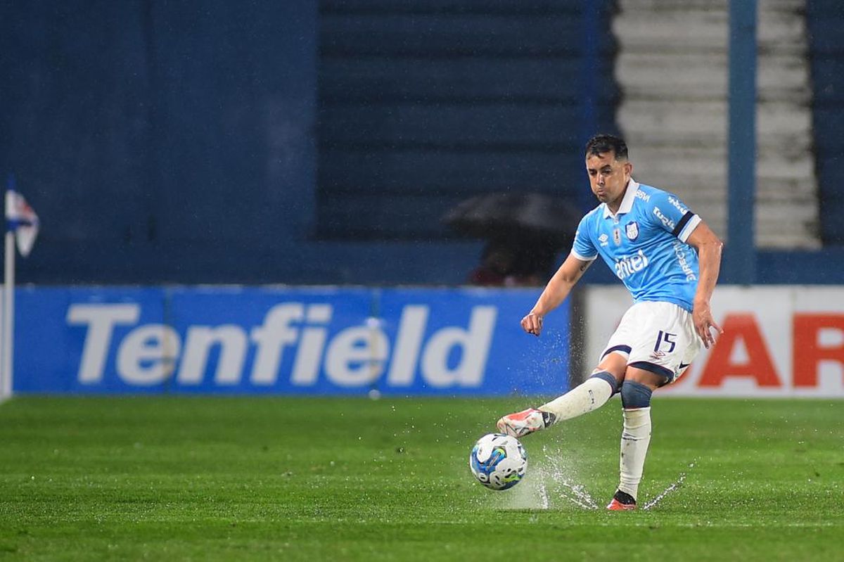 Nacional volvió a acercarse en la Anual - Club Nacional de Football