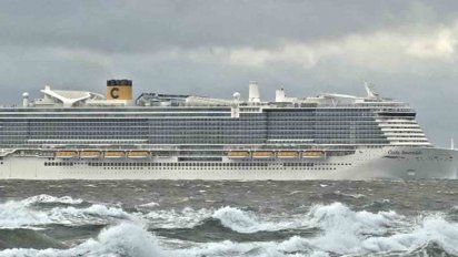 crucero con 6.000 pasajeros en cuarentena por casos sospechosos de coronavirus