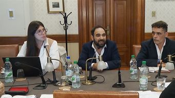 habra paro de tercerizados del mides por atrasos salariales este viernes, tras asistir a comision del parlamento