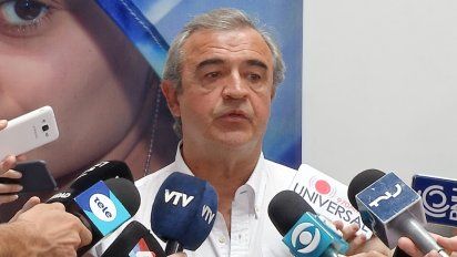 larranaga extendera el servicio 222 y no le quitara el arma al policia para evitar robos