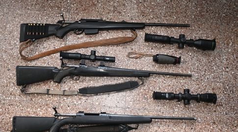 Imputaron a un hombre por el homicidio de otro durante una cacería en Flores; debe cumplir arresto domiciliario