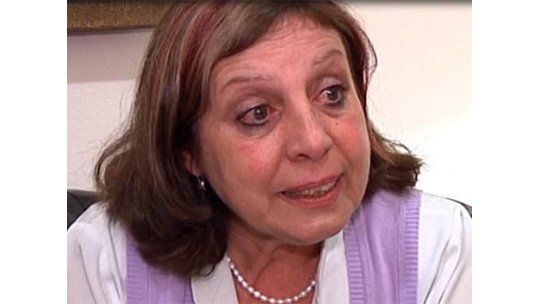 ¿Por qué Ana Olivera se hizo un mechón rojo en el pelo?