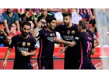 Con un gol de Suárez, Barcelona goleó 5-0 al Gijón por la Liga