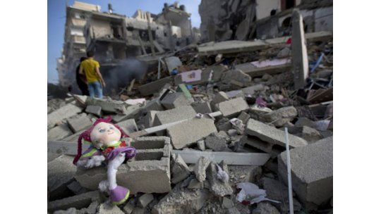 Más de 320 palestinos muertos en diez días de conflicto en Gaza