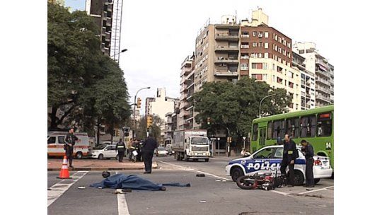 Motociclista murió en accidente con camión en Parque Rodó