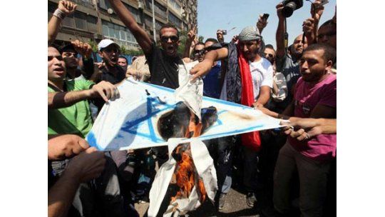 Aumenta tensión y violencia entre israelíes y palestinos