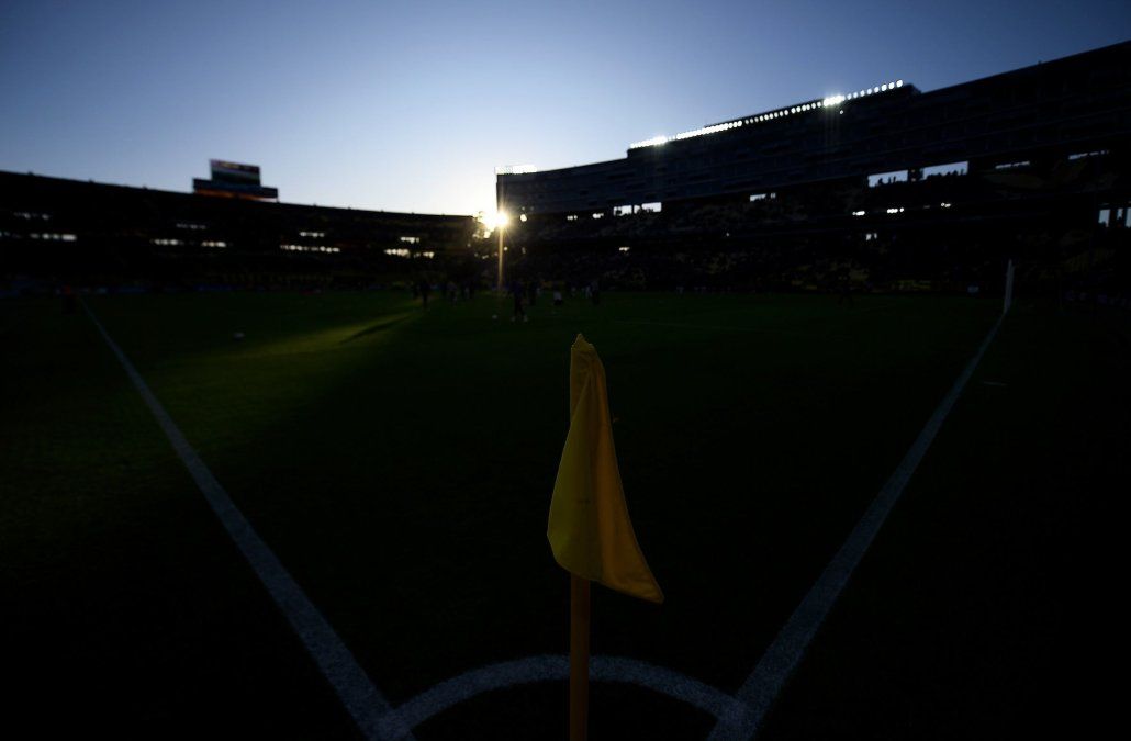 En un partido sin público por sanción, Peñarol y Nacional vuelven a disputar un clásico en el CDS