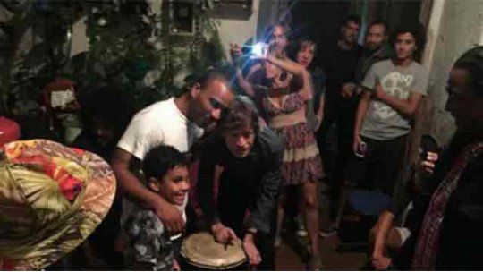 Mick Jagger, Lobo Nuñez,