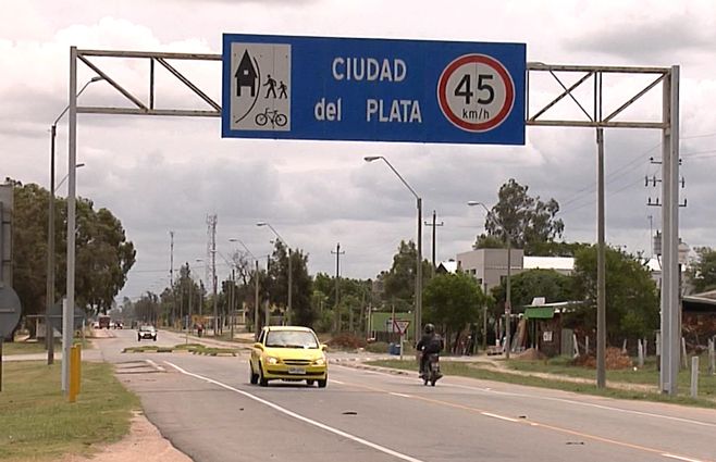 ciudad-del-plata-cartel.jpg