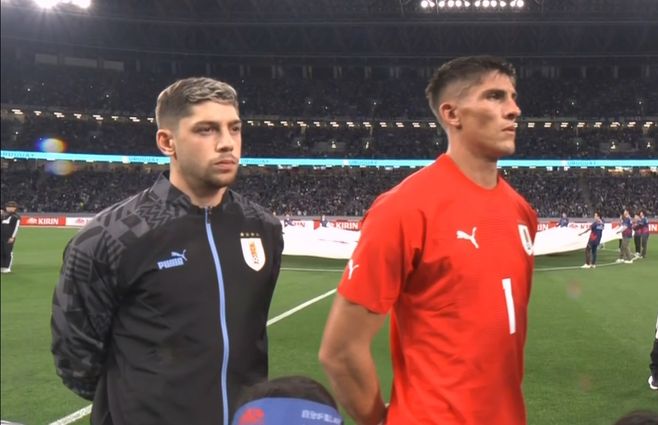 Uruguay-Japón-Valverde-y-Rochet-AUF-TV.jpg